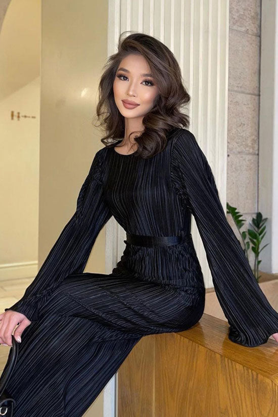 Celebrity Style Crew Neck Bell Sleeve Shift Pleated Maxi Dress - Black