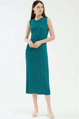 Comfy Diagonal Pleated Crew Neck Sheath Sleeveless Midi Dress - Emerald Green