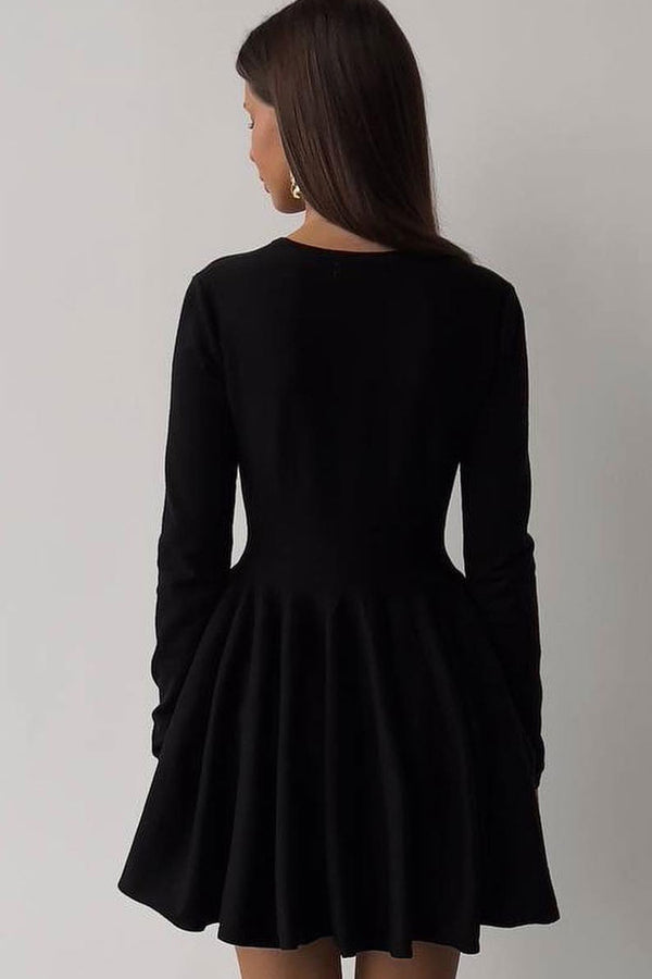 Flowy French Style Crew Neck Long Sleeve Fit and Flare Sweater Mini Dress - Black