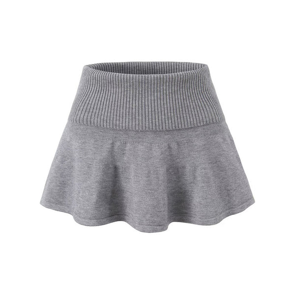 preppy-style-monochrome-ribbed