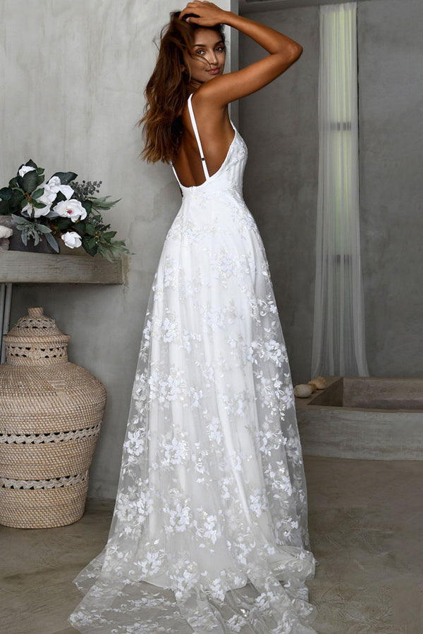 Sexy V Neck Lace Applique A-Line Maxi Beach Wedding Dress - White