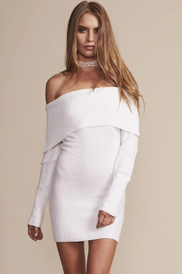 2023 New Elegant Knit Soft Pleated Women Dress Winter Fashion O-neck  Lace-Up White Black Sweater Dress Female Chic Party Dress